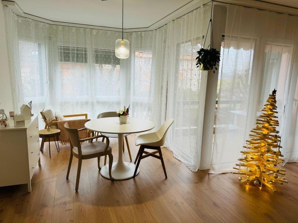 Appartement Calme Et Lumineux De 2,5 Pces Proche Lausanne Ecublens  المظهر الخارجي الصورة